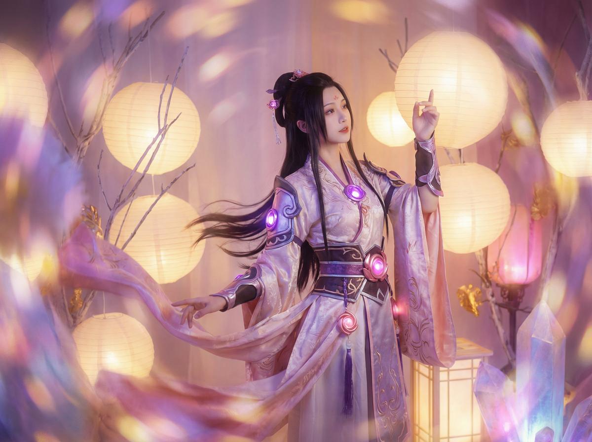 探花Cosplay传媒与二次元